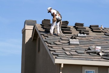 Roofing Companies and Their Warranties